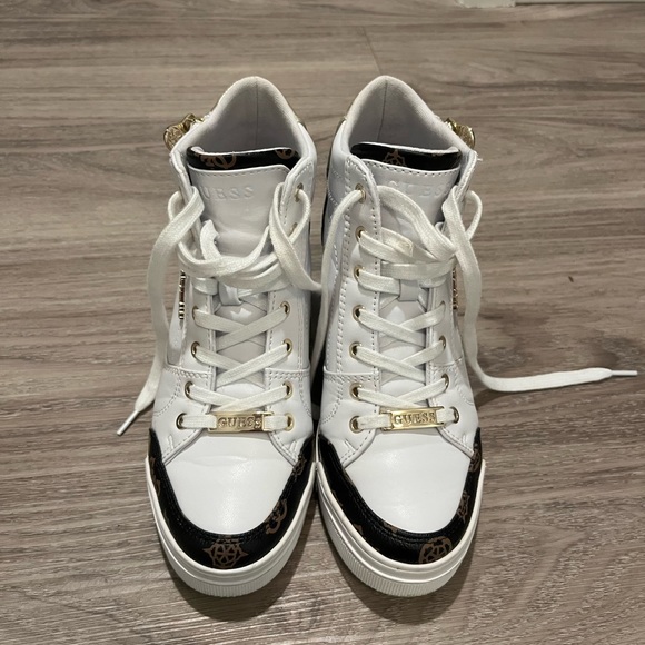 Guess Hightop / Platform Sneakers - Picture 2 of 6
